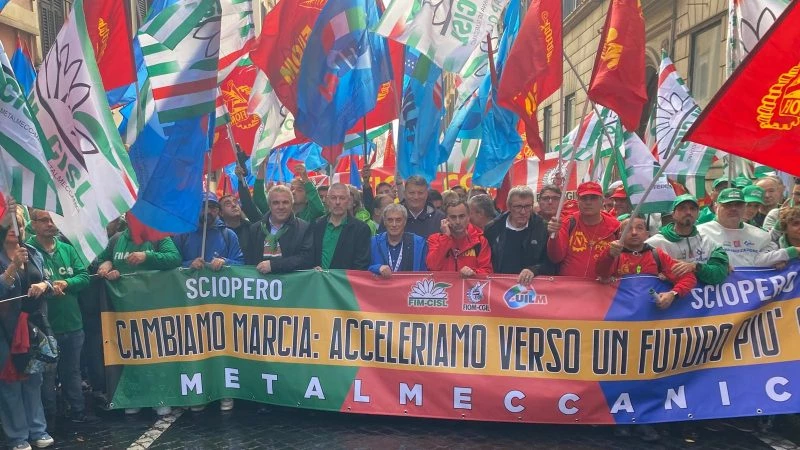 Итальянские металлисты провели забастовку