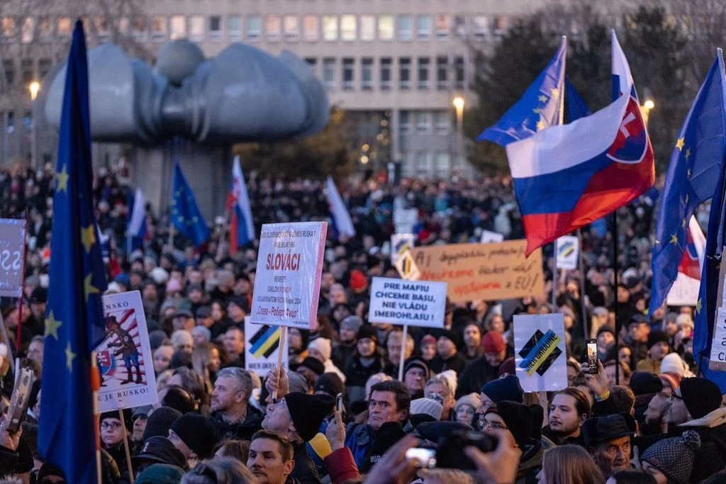 Словакию охватили масштабные протесты