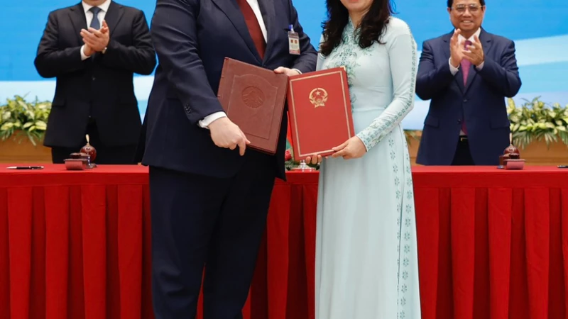 Налажен безвиз Беларуси и Вьетнама