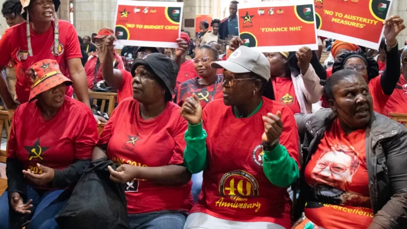 Тарифы США ударят по рабочим местам в ЮАР